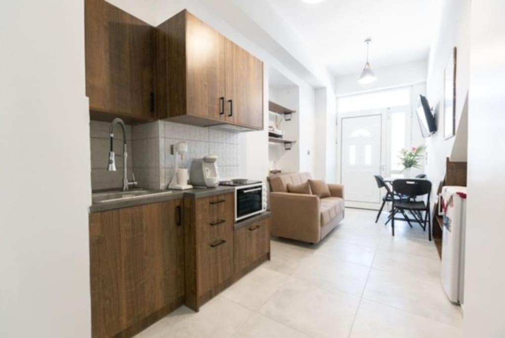 Aigli Guest House Гитион Экстерьер фото