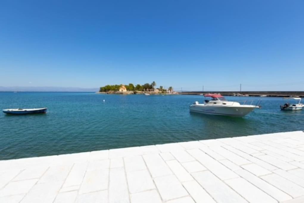 Aigli Guest House Гитион Экстерьер фото