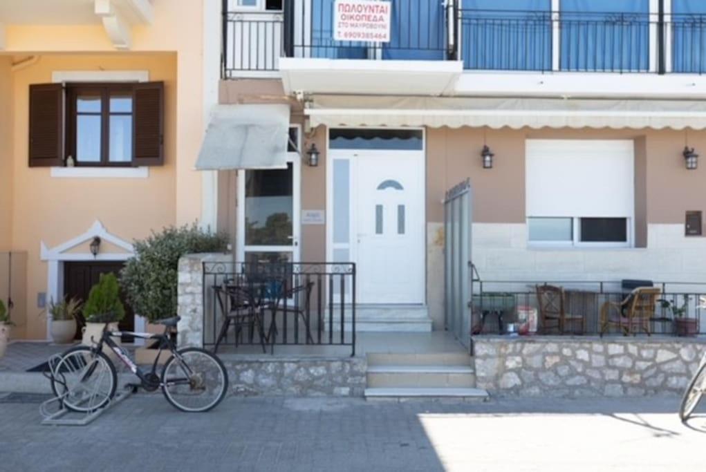 Aigli Guest House Гитион Экстерьер фото